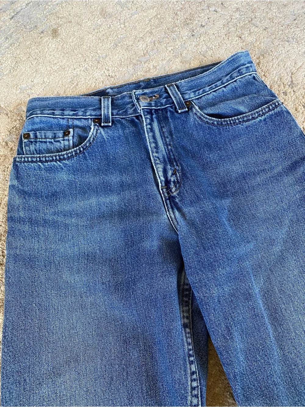 Levi’s 577 Lower Rise Loose Fit Vintage Classic Straight-Leg Jeans Medium Wash:4
